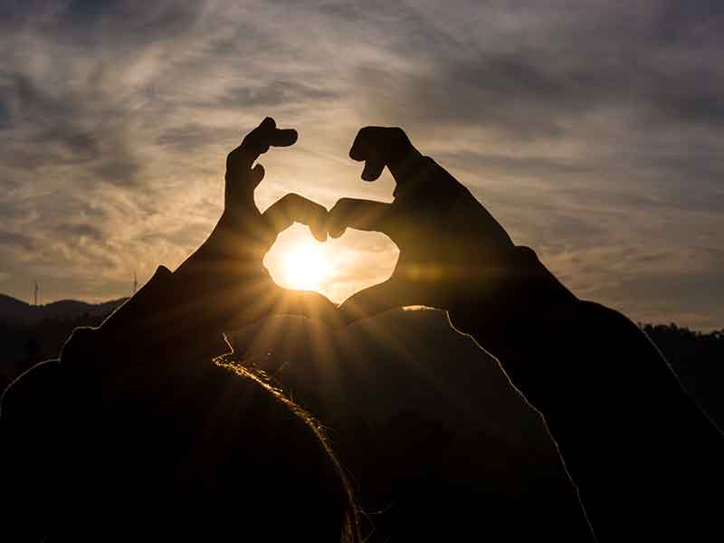 Herz im Sonnenaufgang